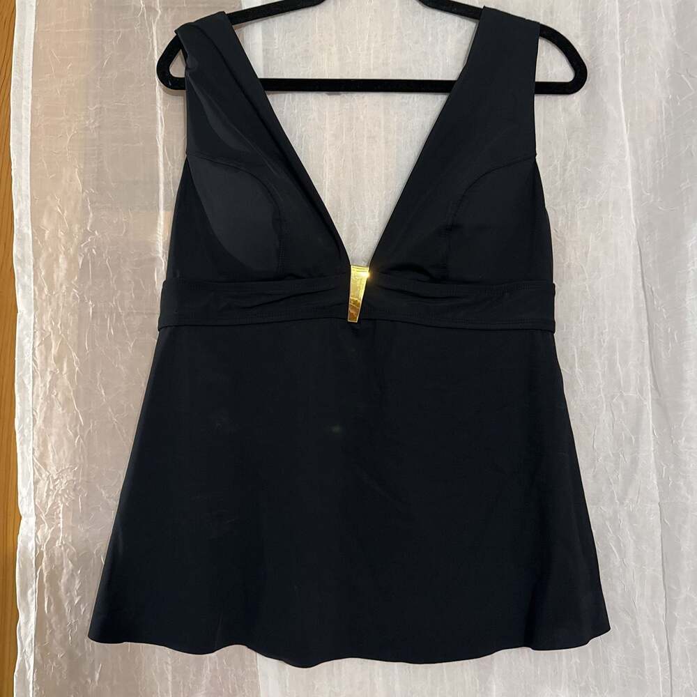 AmoreSSA‎ Black Tankini Top Size 12 Sculpting Swim V Neck Gold Hardware NWT